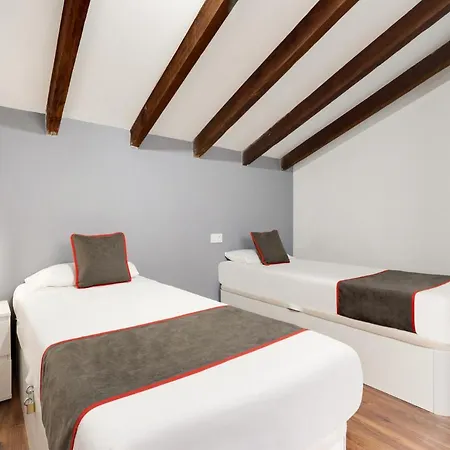 Oyo Style Puerto Apartment