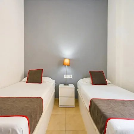 Apartment Oyo Style Puerto Valencia